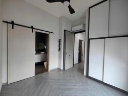 Grosvenor View (D14), Condominium #542022161